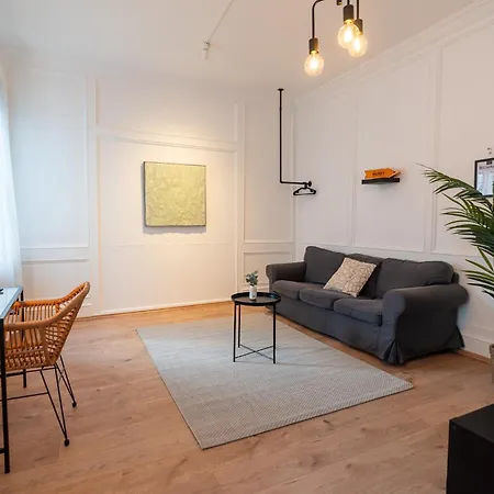 Modern And Cozy Near Main Station * Koblenz (Rhineland-Palatinate)