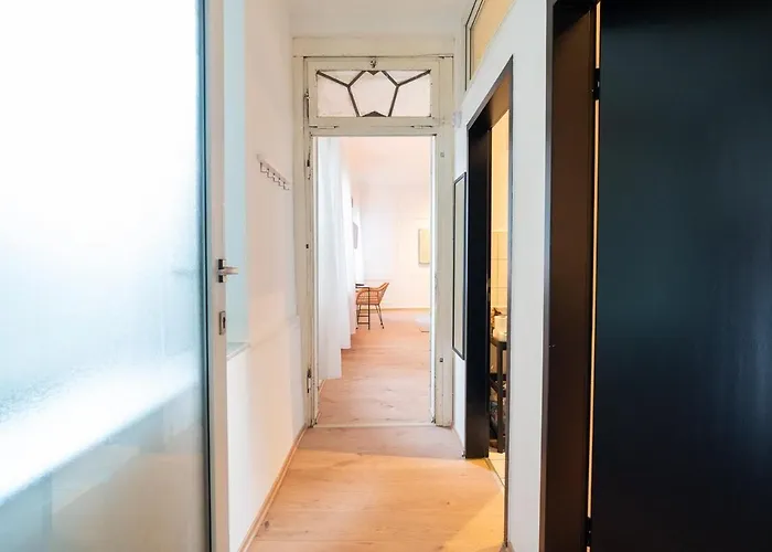 Apartamento Modern And Cozy Near Main Station Coblença