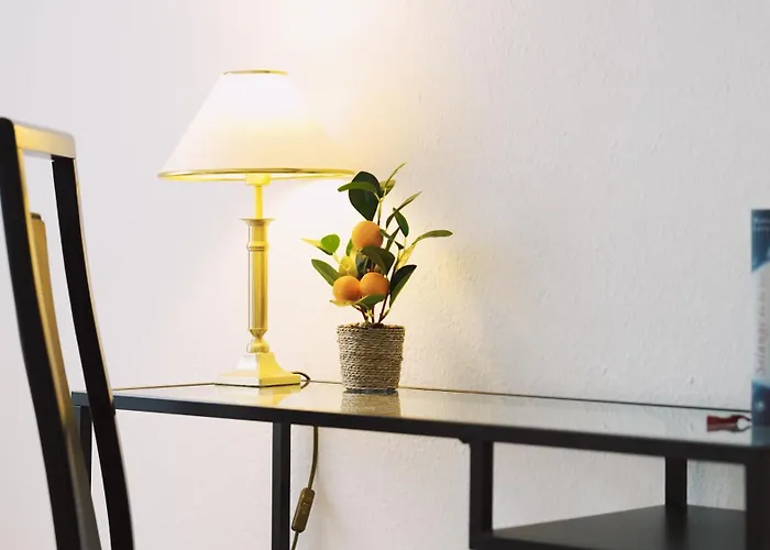 Modern And Cozy Near Main Station Apartamento