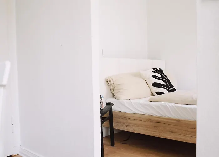 Modern And Cozy Near Main Station Apartamento Coblença